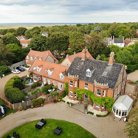 Blakeney House-3